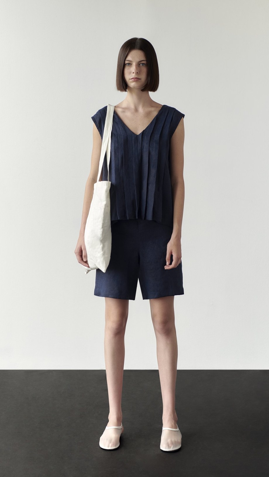 VELIA TOP