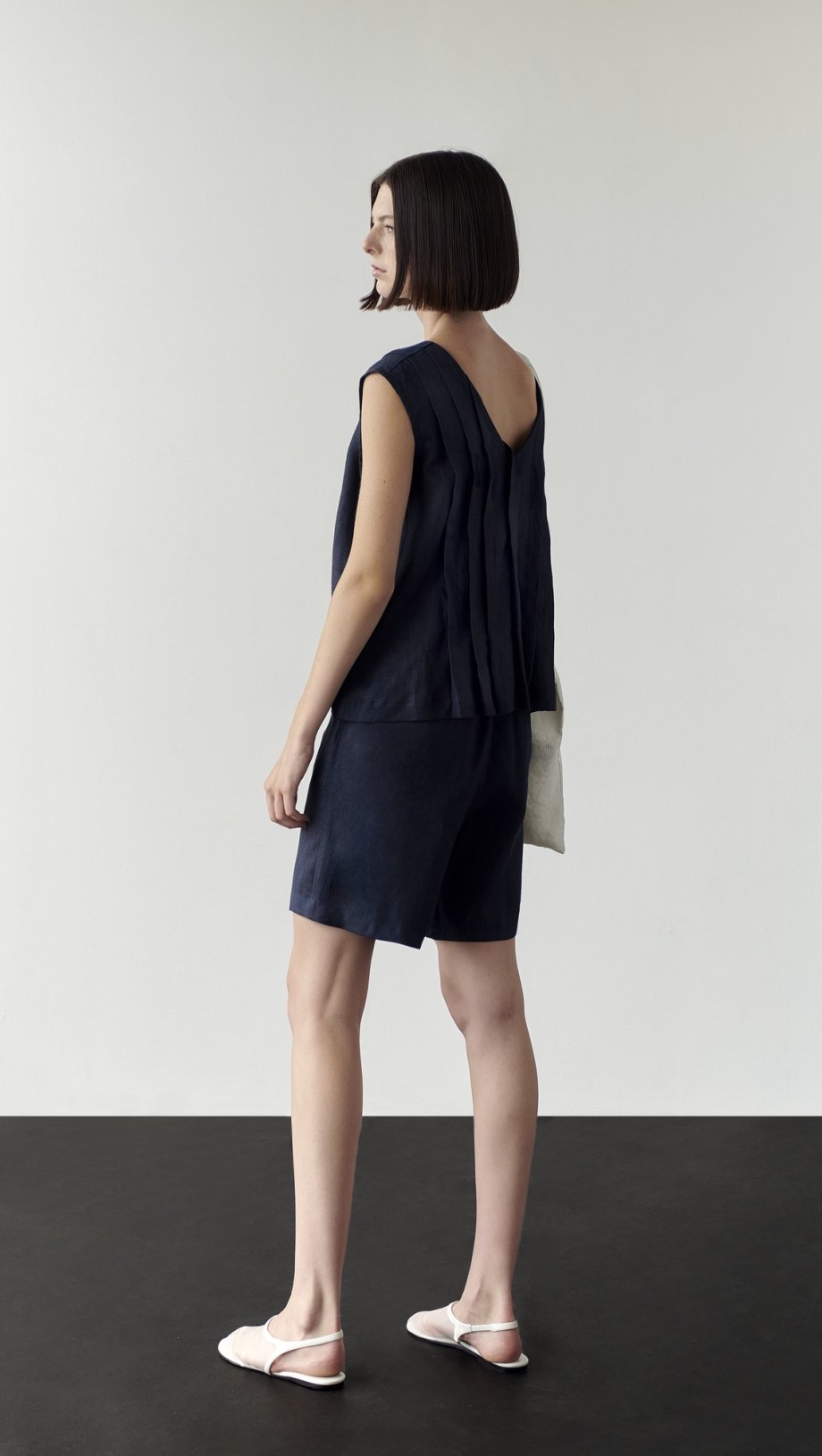 VELIA TOP