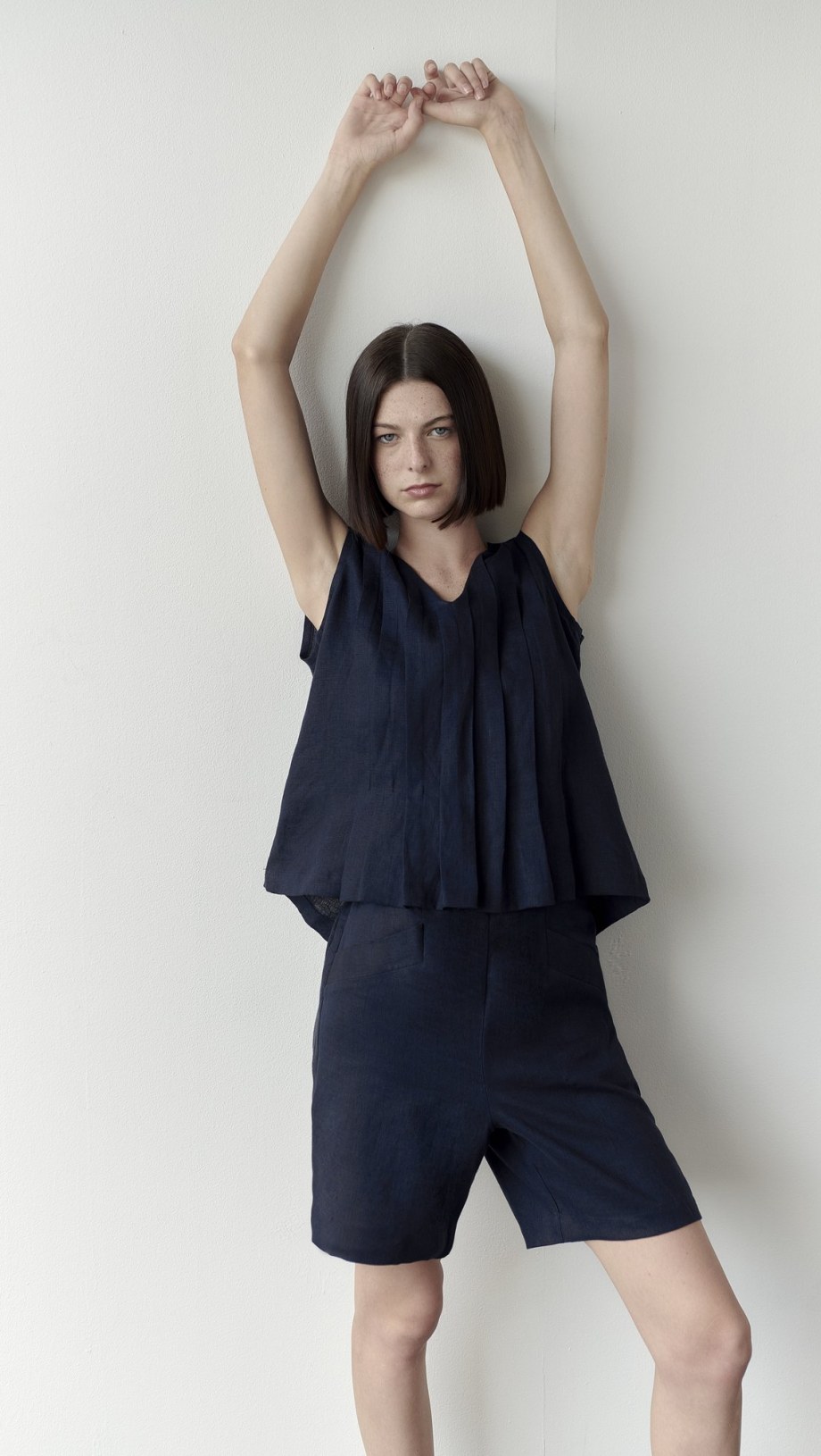 VELIA TOP